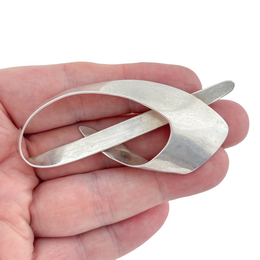 Vintage Sterling Silver Modernist Sculptural Ribbon Brooch